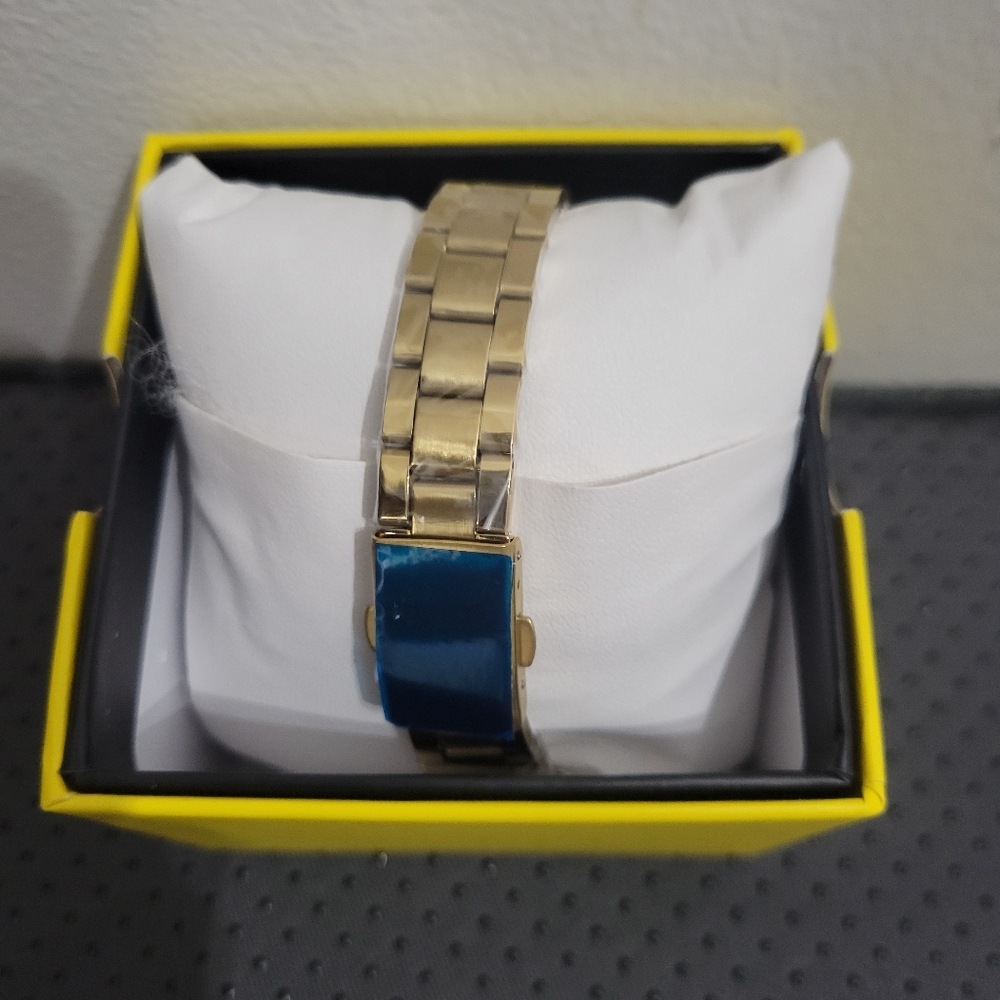 Invicta Celestial Moda Women's Watch - 28mm, Gold (69337) - Picture 5 of 7